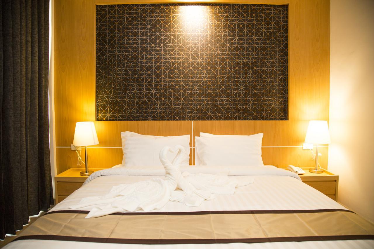 Baitong Hotel Tachileik Zewnętrze zdjęcie